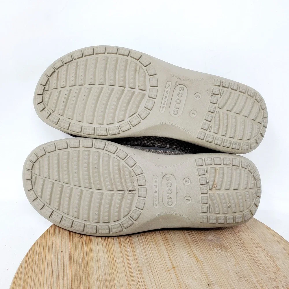 Crocs Santa Cruz Shoes Big Kids 3 Moc Toe Canvas Loafer Casual Surfer Boys Girls